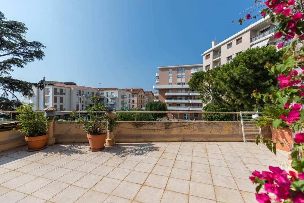 Appartement grande terrasse à coté Monaco&plage Saint-Antoine (Alpes-Maritimes) Exterior foto
